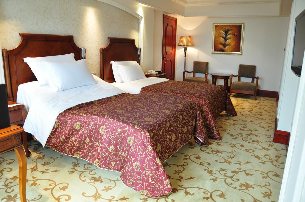 Guangzhou Weldon Hotel Room photo