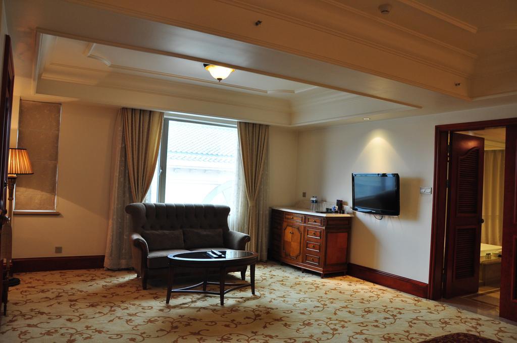Guangzhou Weldon Hotel Room photo
