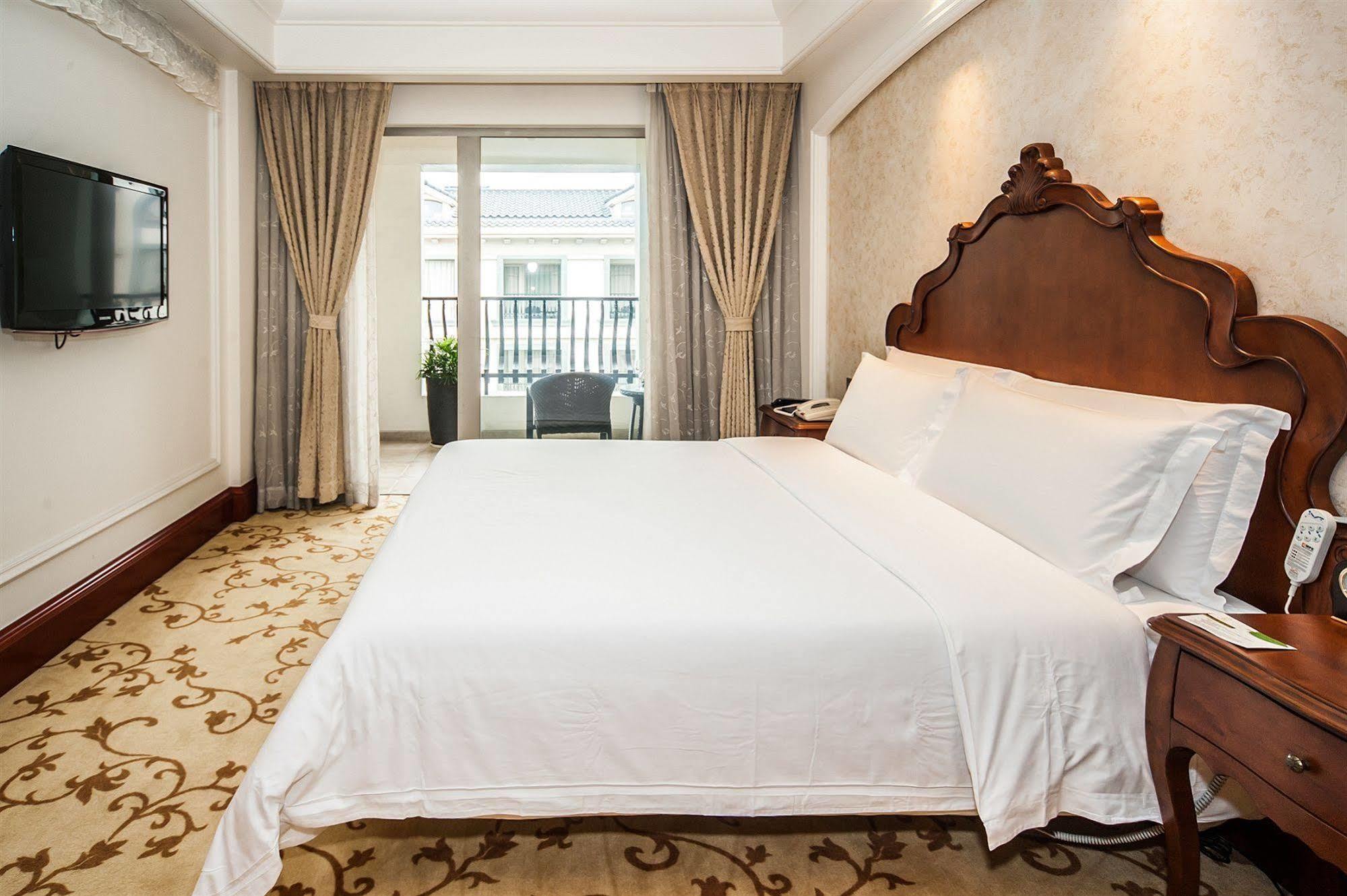 Guangzhou Weldon Hotel Exterior photo
