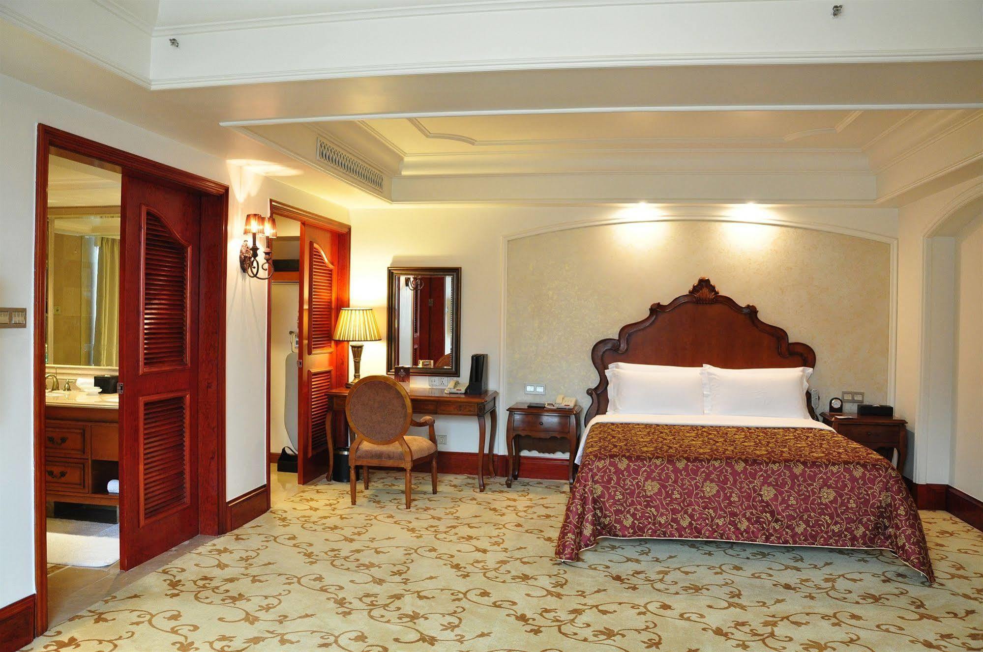 Guangzhou Weldon Hotel Exterior photo