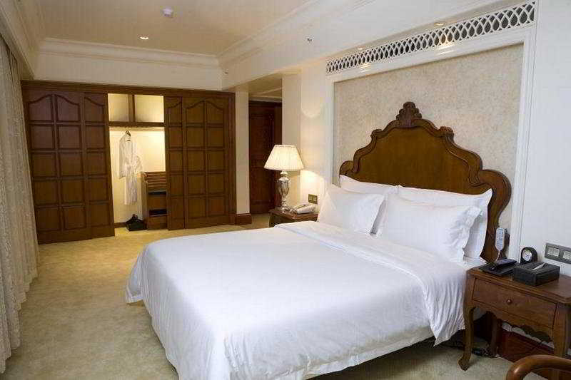 Guangzhou Weldon Hotel Exterior photo