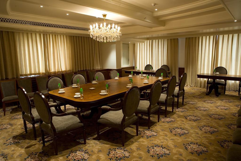 Guangzhou Weldon Hotel Exterior photo