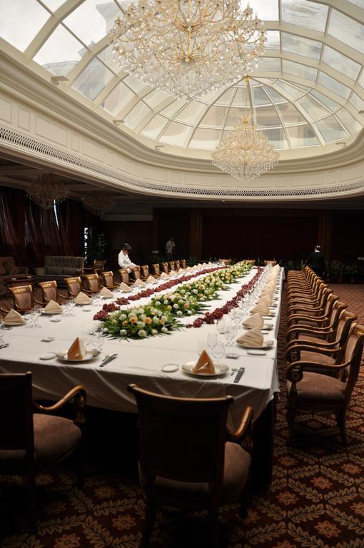 Guangzhou Weldon Hotel Exterior photo